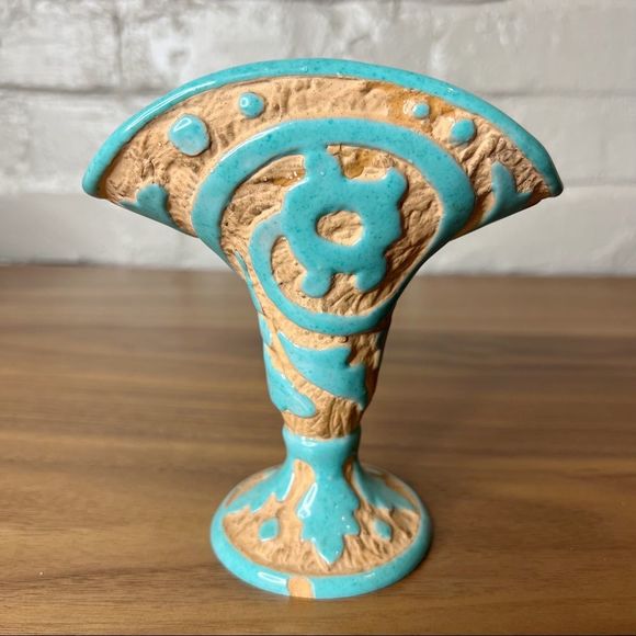 VTG Sgraffito Italian Peasant Village Art Pottery Small Flower Vase Turquoise - Picture 2 of 10